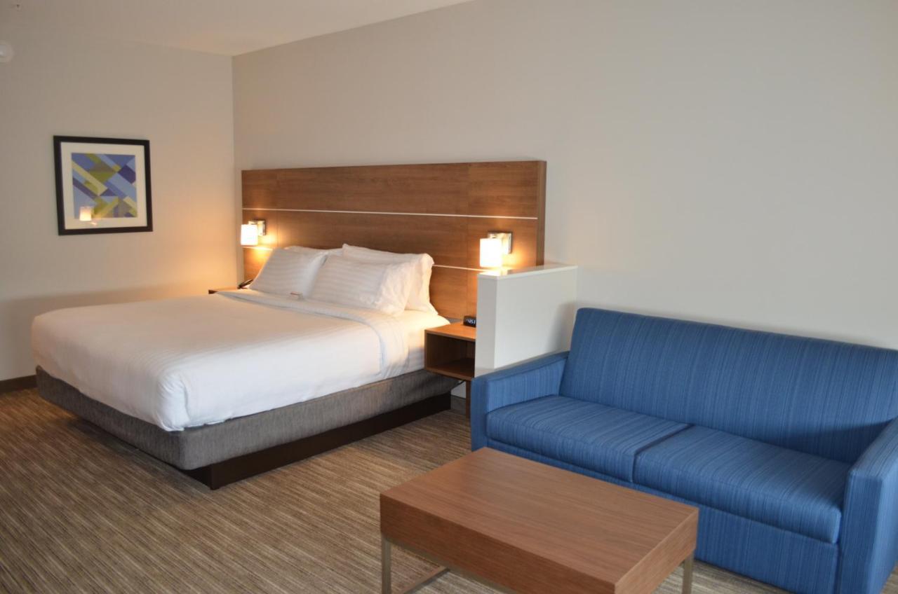 Holiday Inn Express & Suites - Charlotte Ne - University Area By Ihg Exterior foto